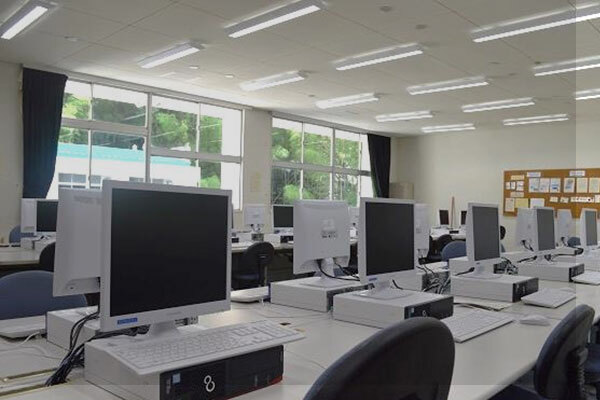学校から回収